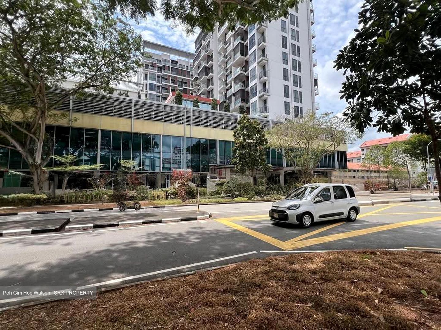 The Midtown (D19), Retail #618691241